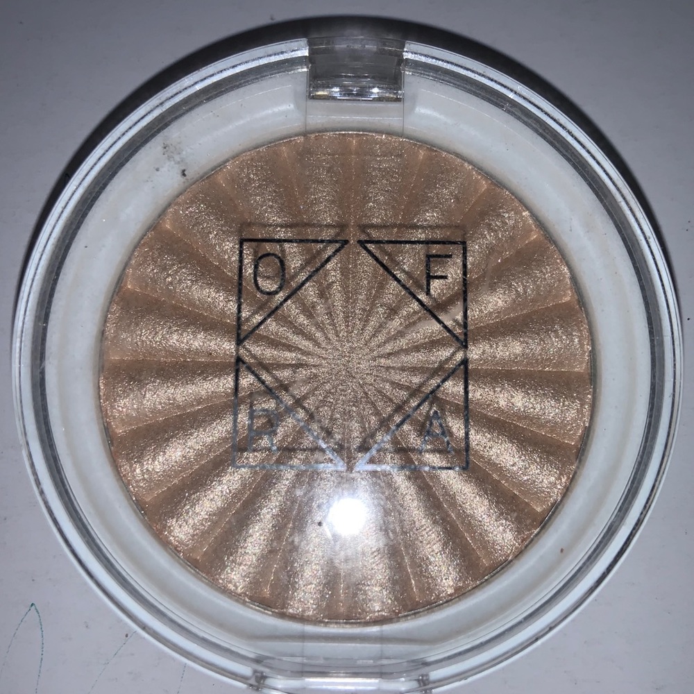 OFRA highlighter